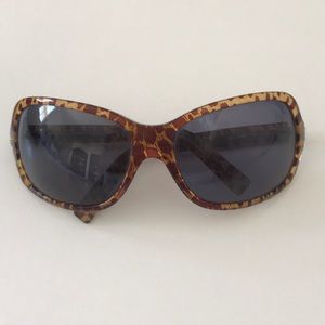 Dolce & Gabbana leopard sunglasses